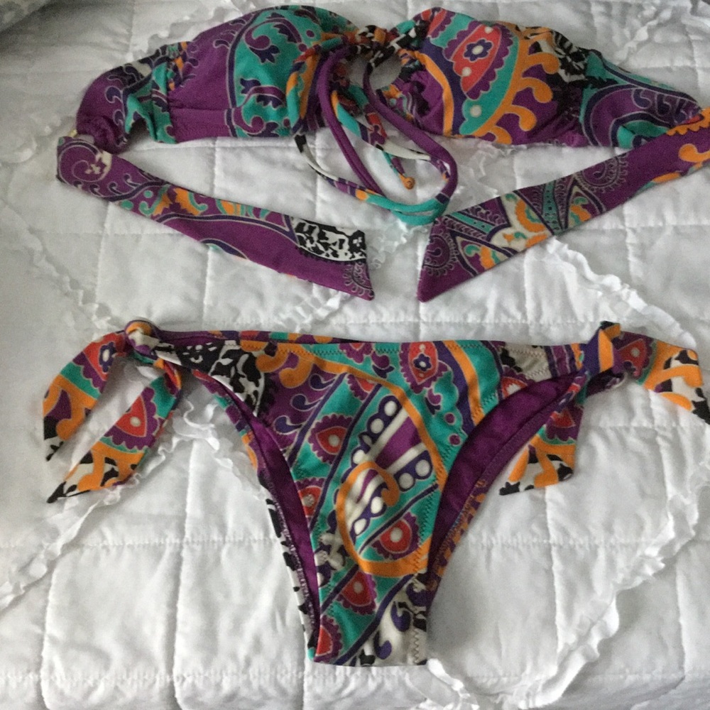 Very sexy Two piece bathing suit